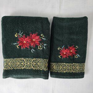 Set of 2 Christmas Towels St. Nicholas Square Embroidered Green, Red, Gold